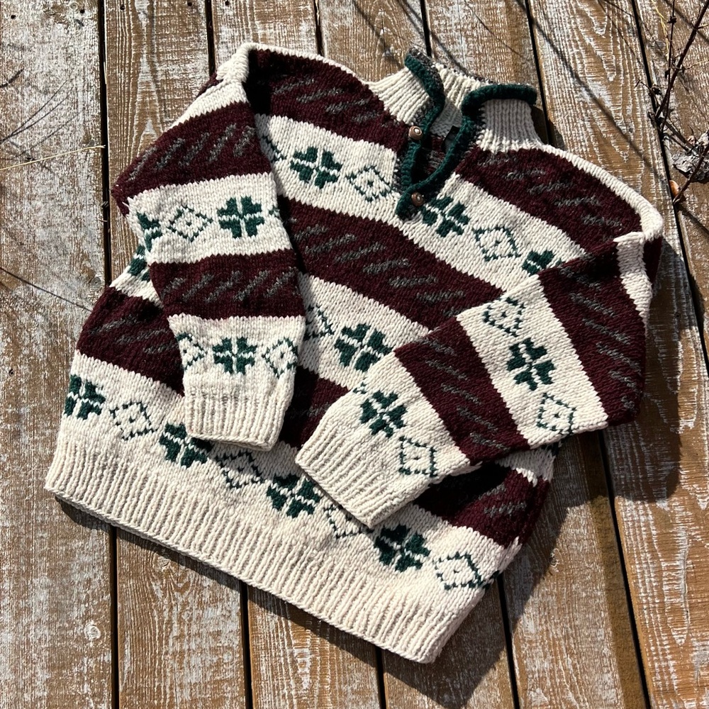 Chunky Hand Knit 100% Wool Sweater - Picture 5 of 9
